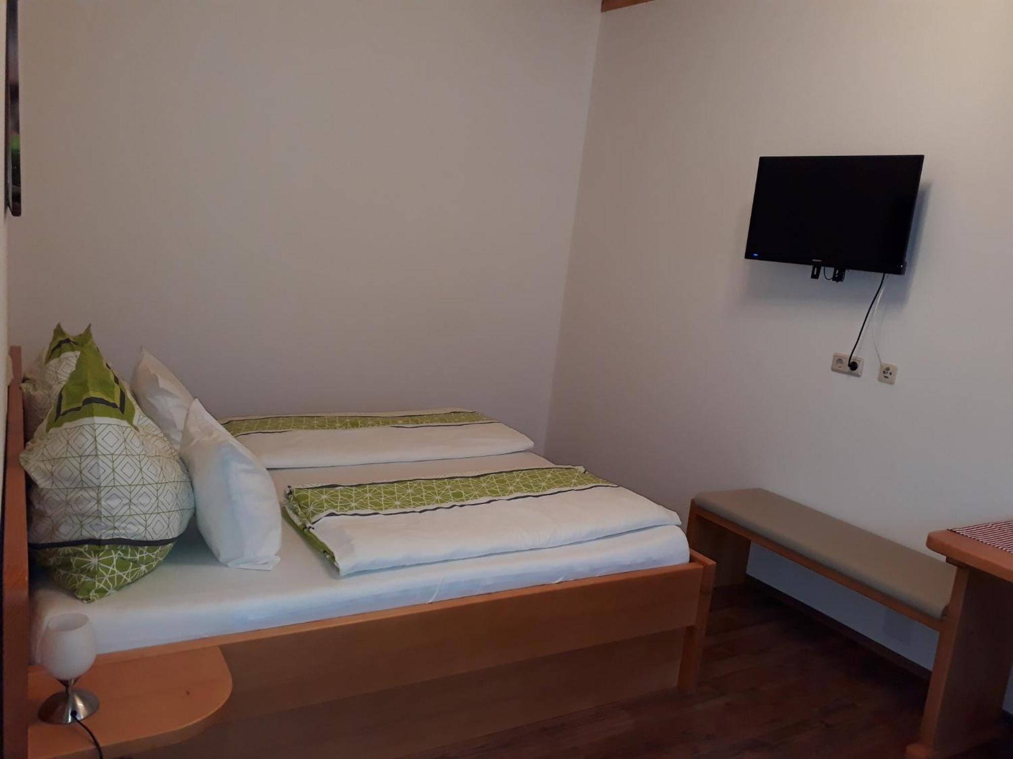 Obsthof Glueck Bed & Breakfast Gamlitz Eksteriør bilde